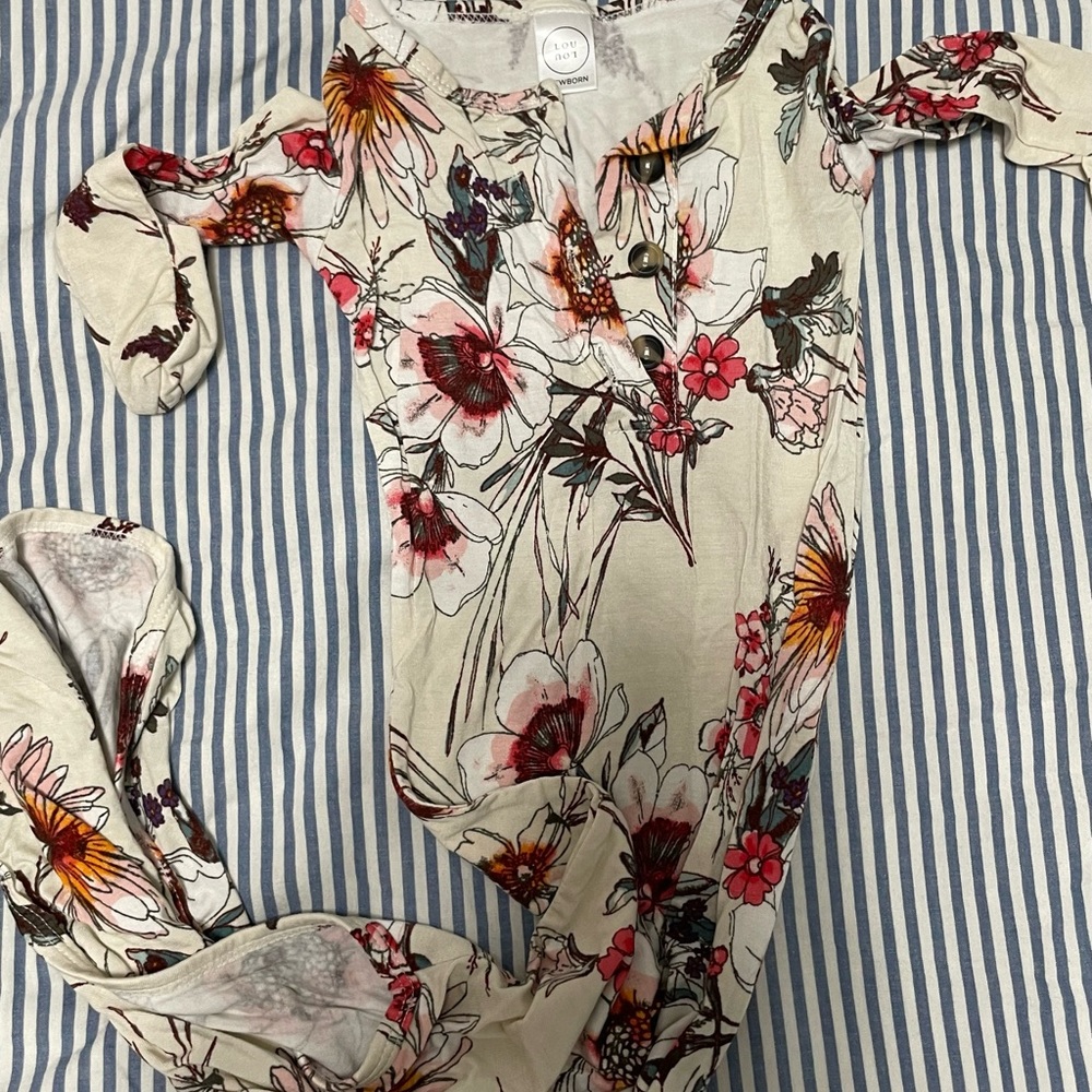 Newborn gown
